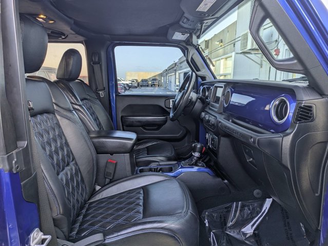 Used 2019 Jeep Wrangler Sport AWD/4WD image 12