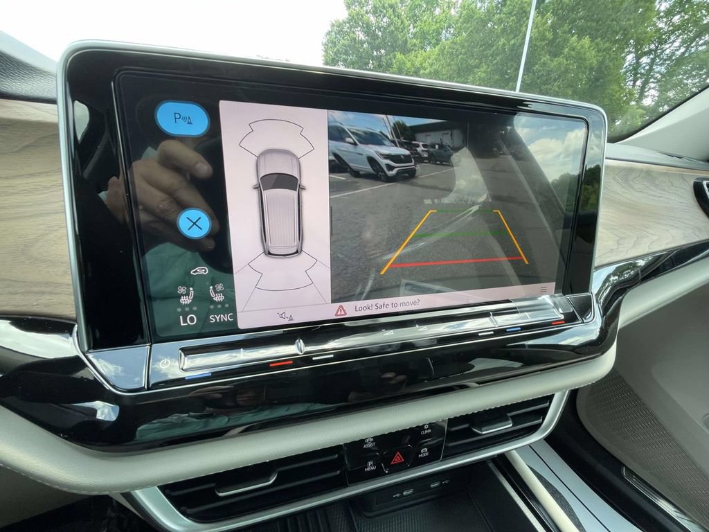 New 2026 Volkswagen Atlas SE FWD image 27