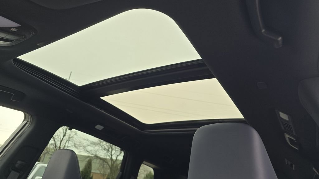 New 2026 INFINITI QX60 Sport w/ Dark Cargo Package image 3