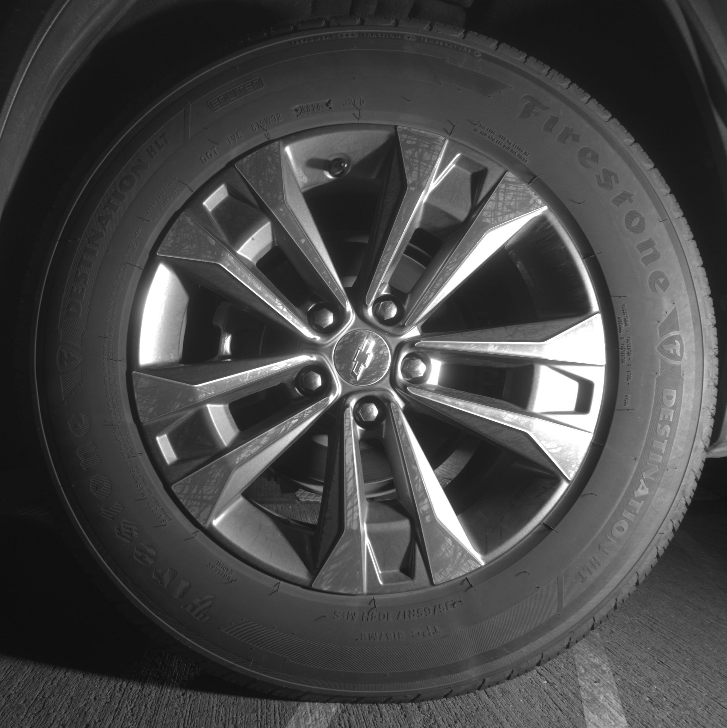 Used 2025 Chevrolet Equinox LT FWD image 14