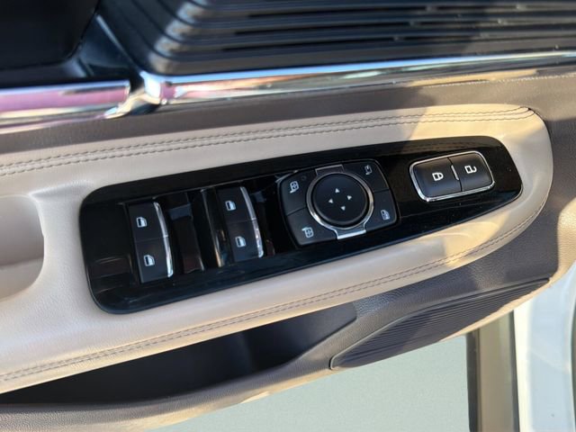 Used 2020 Lincoln Corsair FWD w/ Equipment Group 101A image 20