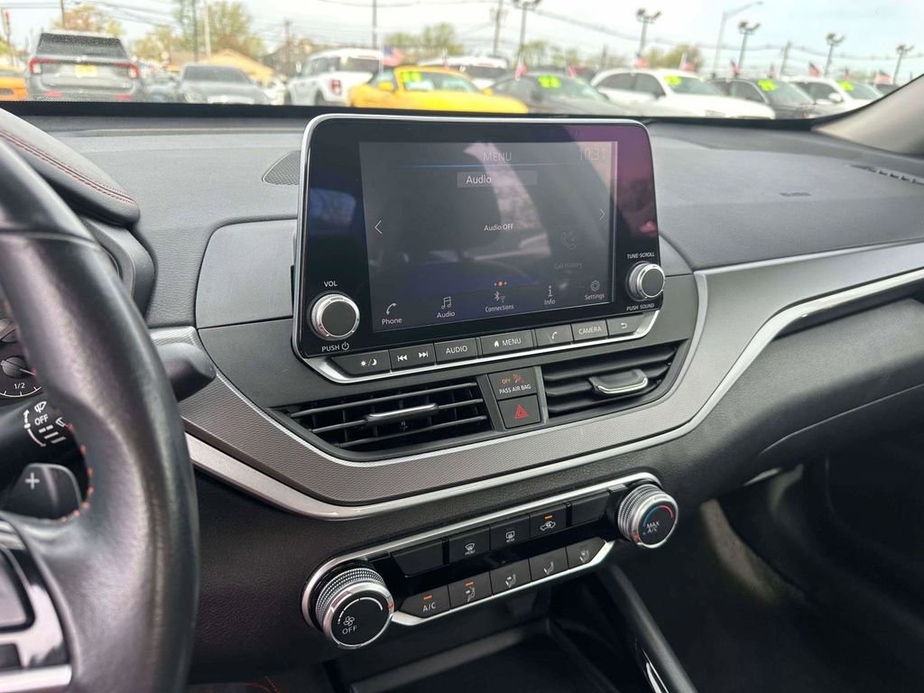 Used 2024 Nissan Altima 2.5 SR image 28
