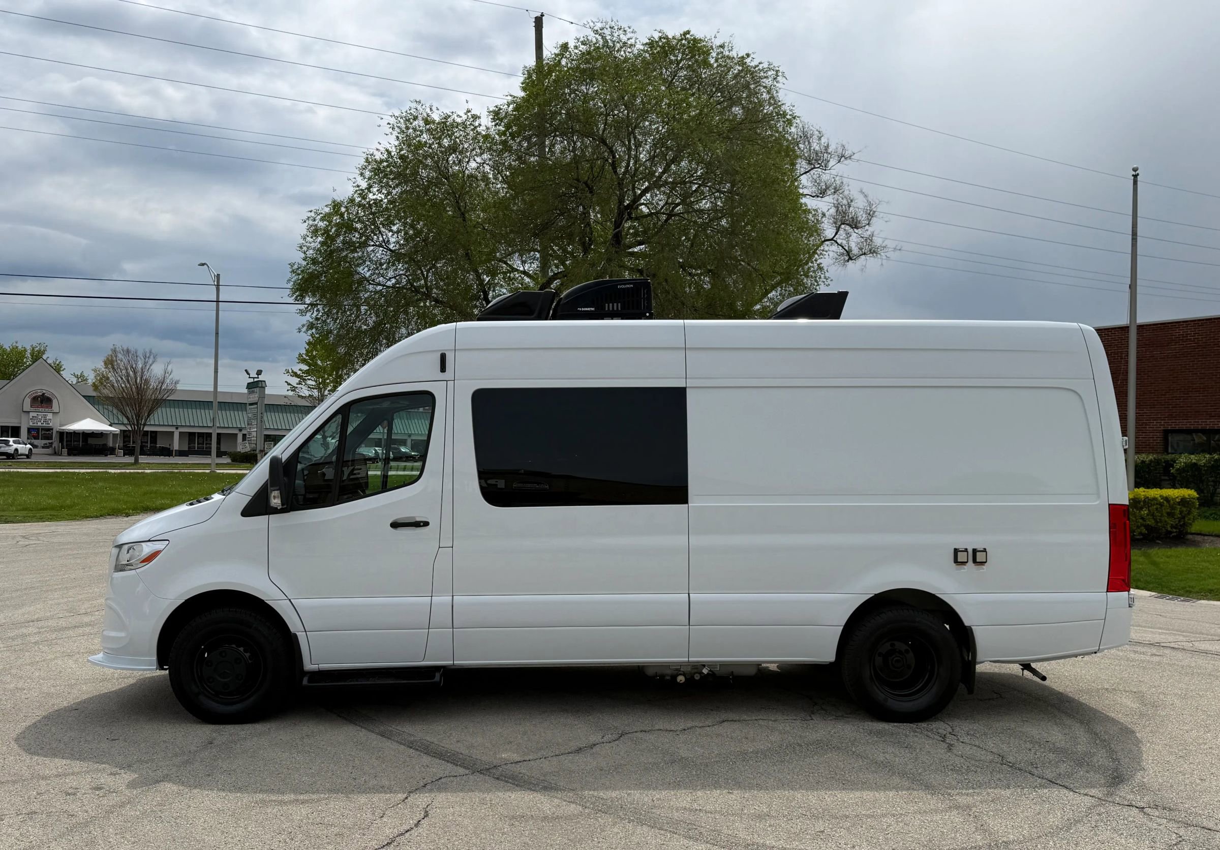 Used 2022 Mercedes-Benz Sprinter 3500 image 7
