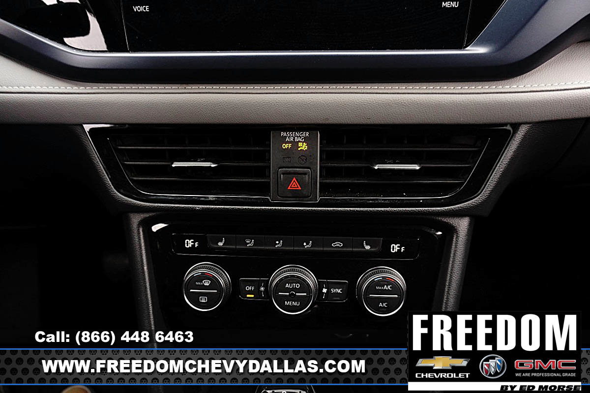 Used 2024 Volkswagen Taos SE FWD image 17