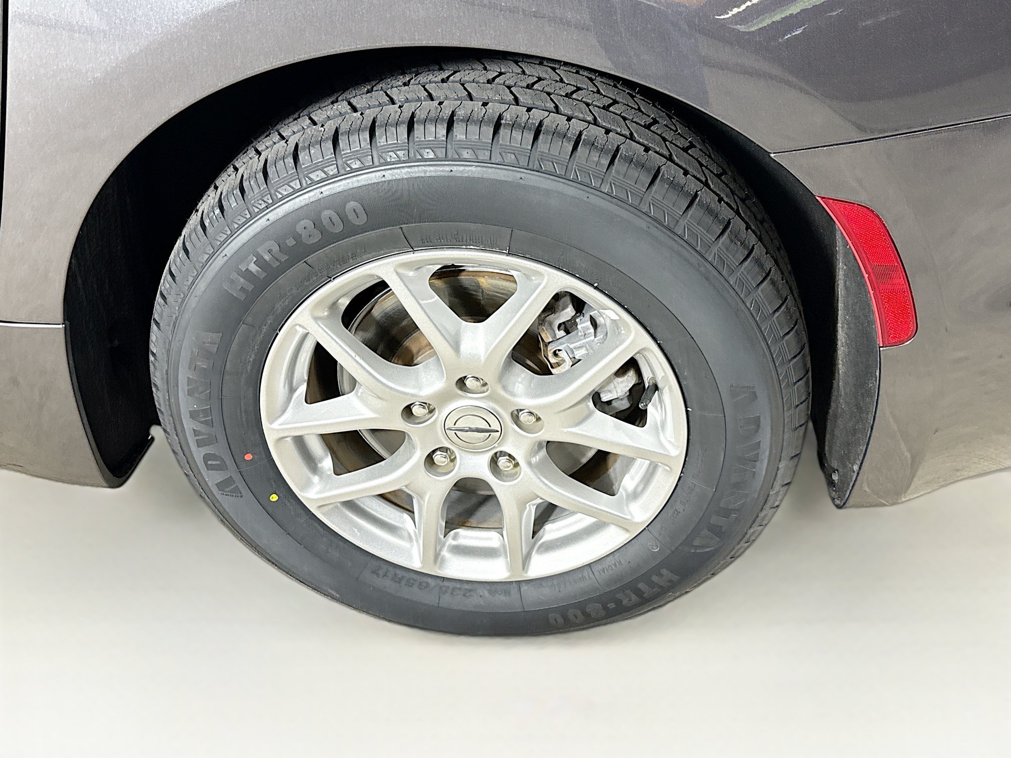 Used 2023 Chrysler Pacifica Touring-L FWD image 38
