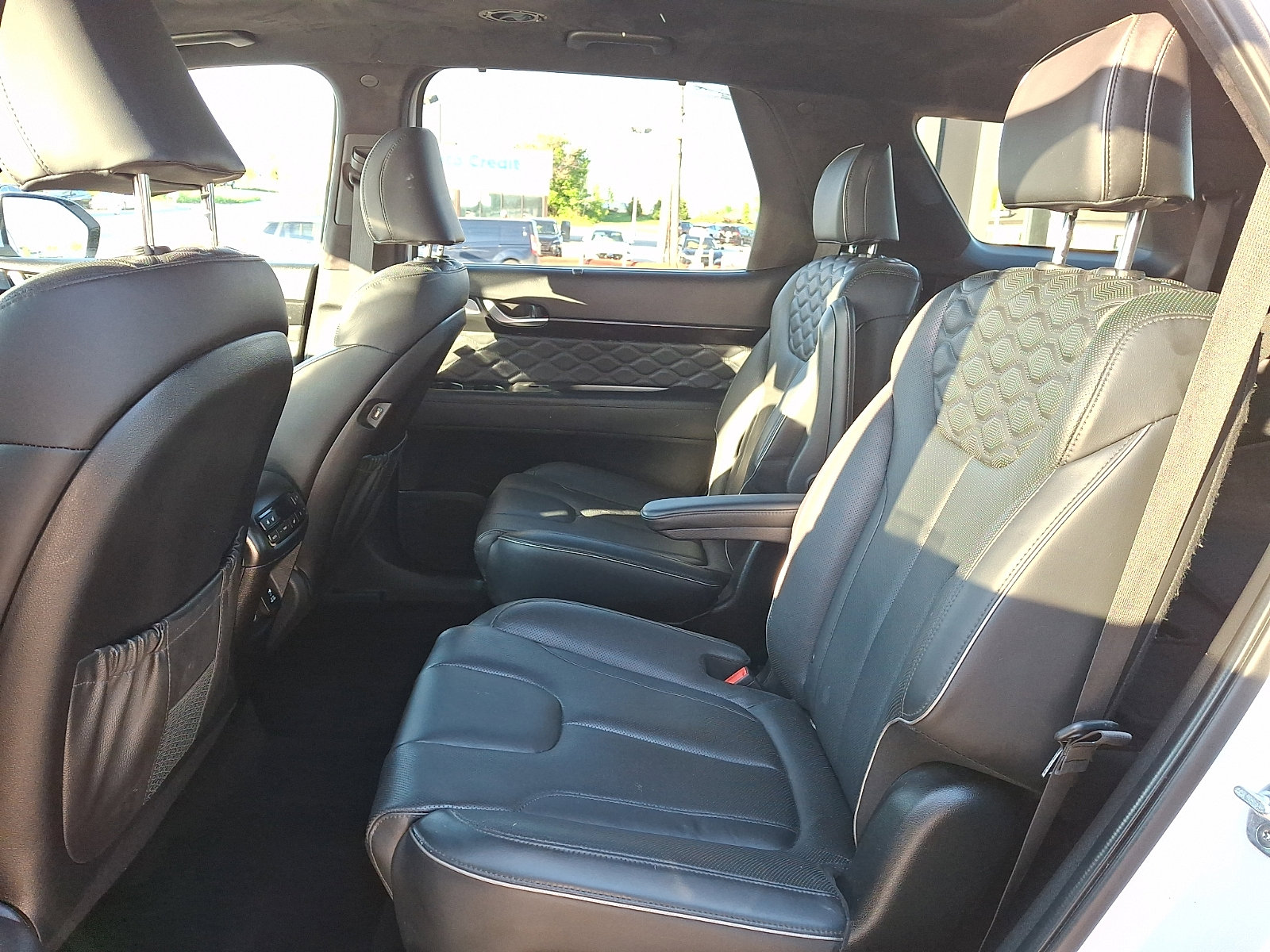 Used 2022 Hyundai Palisade Calligraphy w/ Cargo Package AWD/4WD image 10