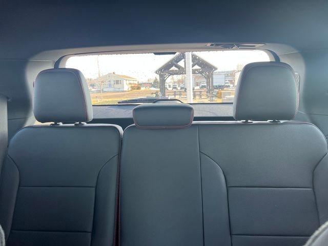 New 2026 Chevrolet Traverse RS w/ LPO, Floor Liner Package FWD image 25