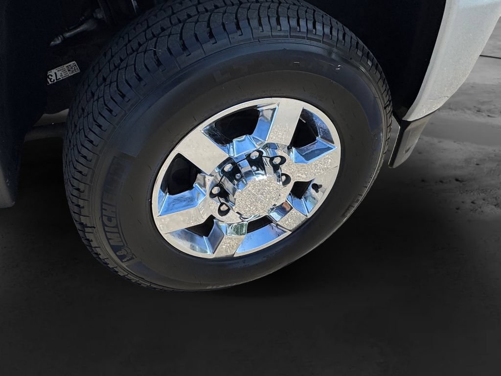 Used 2018 GMC Sierra 3500 Denali w/ Duramax Plus Package AWD/4WD image 13