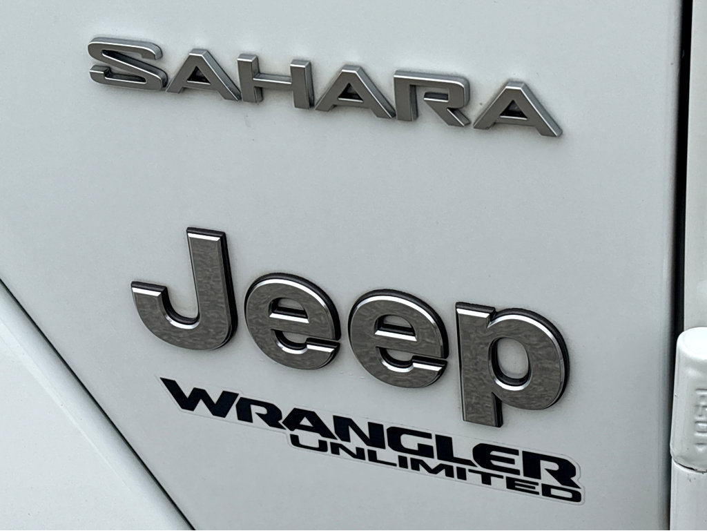 Used 2020 Jeep Wrangler Unlimited Sahara AWD/4WD image 22