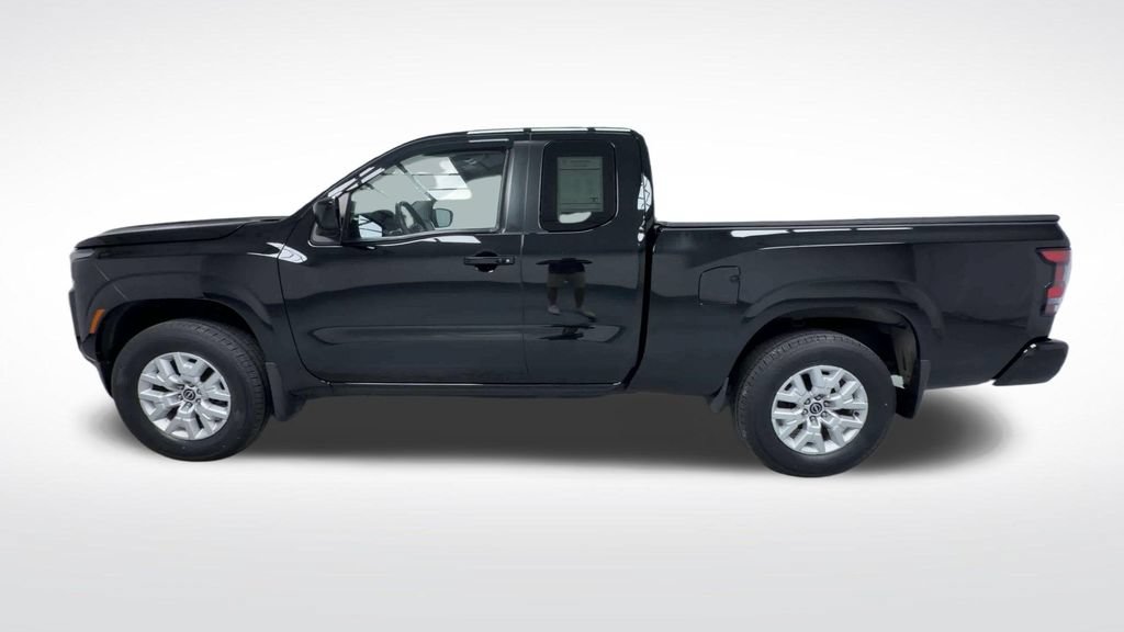 Used 2023 Nissan Frontier SV w/ SV Convenience Package AWD/4WD image 5