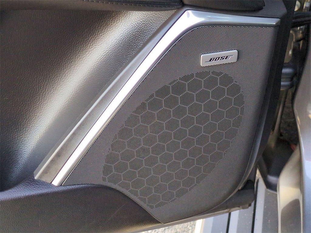 Used 2020 Cadillac Escalade ESV Premium Luxury image 24