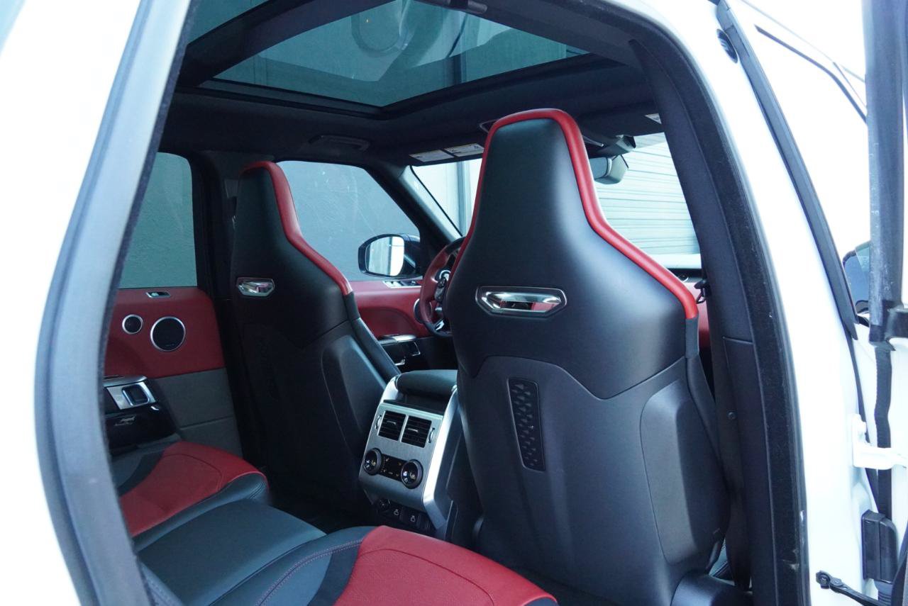 Used 2022 Land Rover Range Rover Sport SVR Carbon Edition AWD/4WD image 33