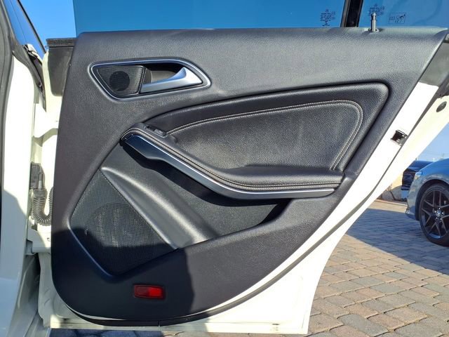 Used 2016 Mercedes-Benz CLA 250 image 25