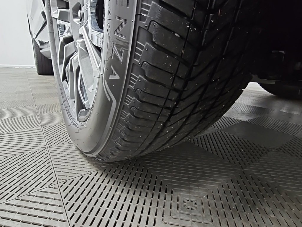 Certified 2024 GMC Yukon Denali Ultimate image 54