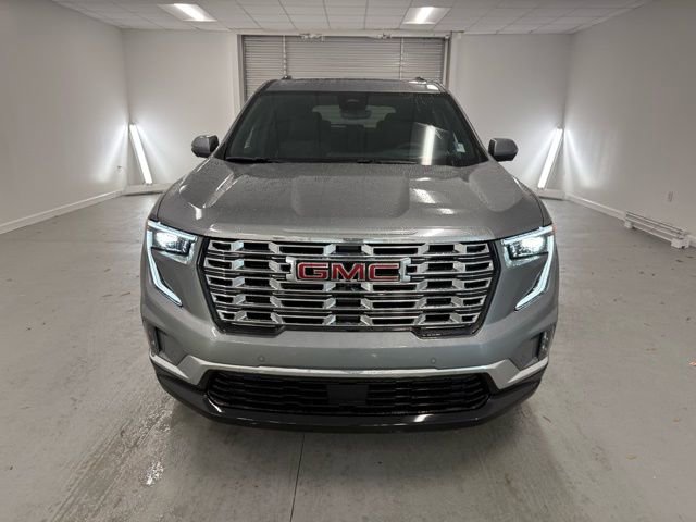 New 2026 GMC Acadia Denali w/ Super Cruise Package image 2