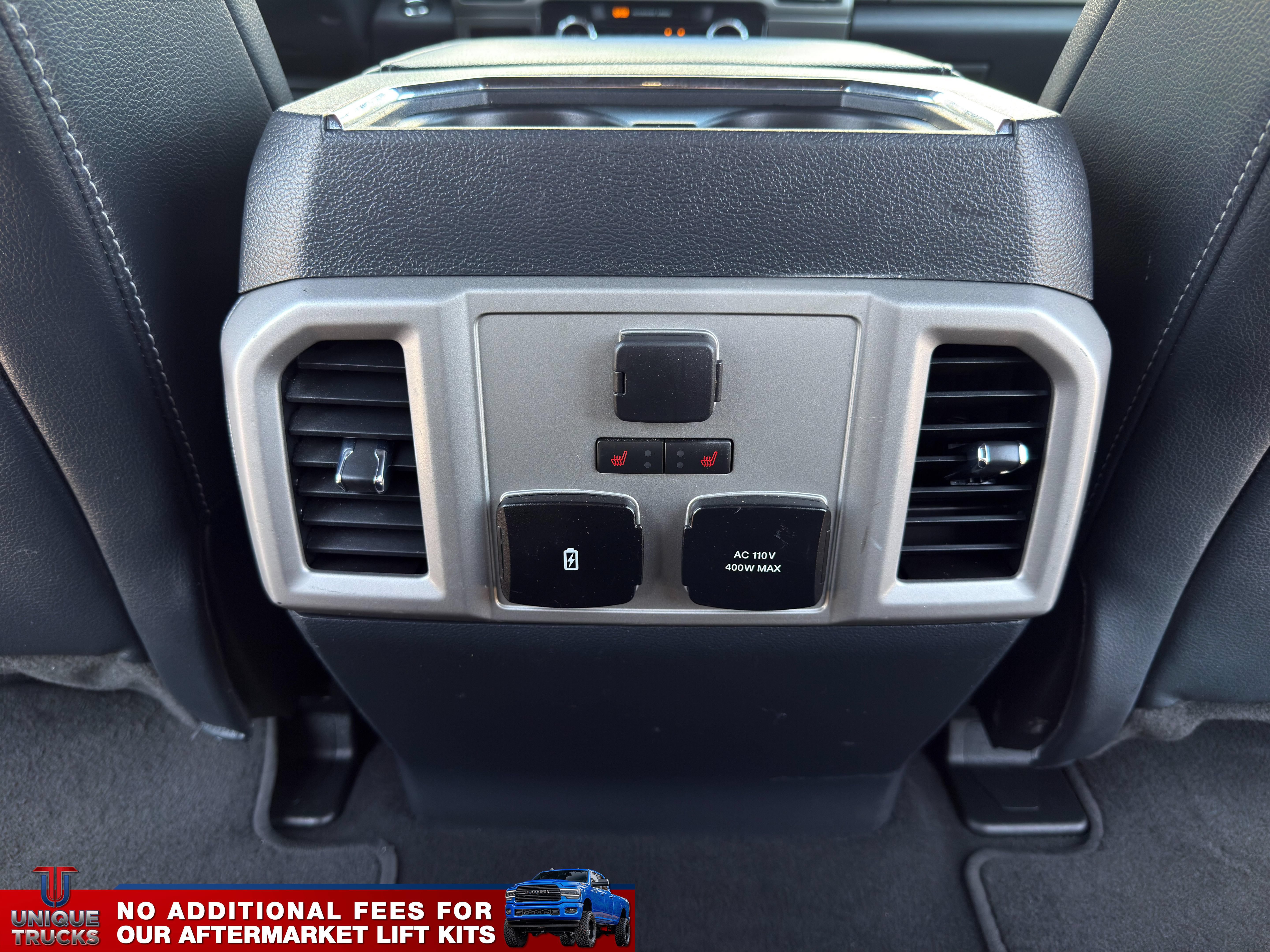 Used 2022 Ford F250 Lariat w/ Black Appearance Package AWD/4WD image 32