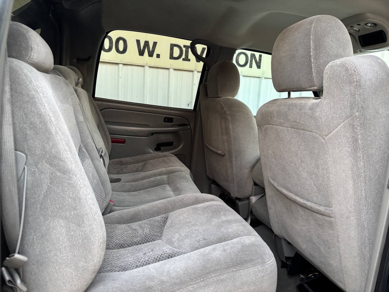 Used 2006 Chevrolet Avalanche Z66 w/ Preferred Equipment Group RWD image 14