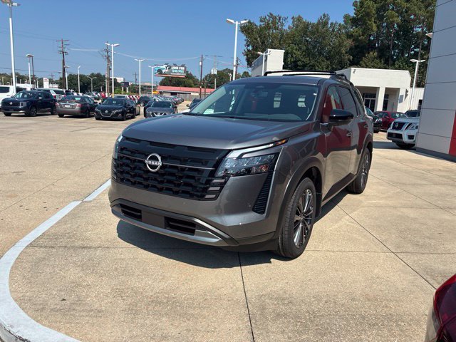 New 2026 Nissan Pathfinder SL w/ SL Premium Package FWD image 3