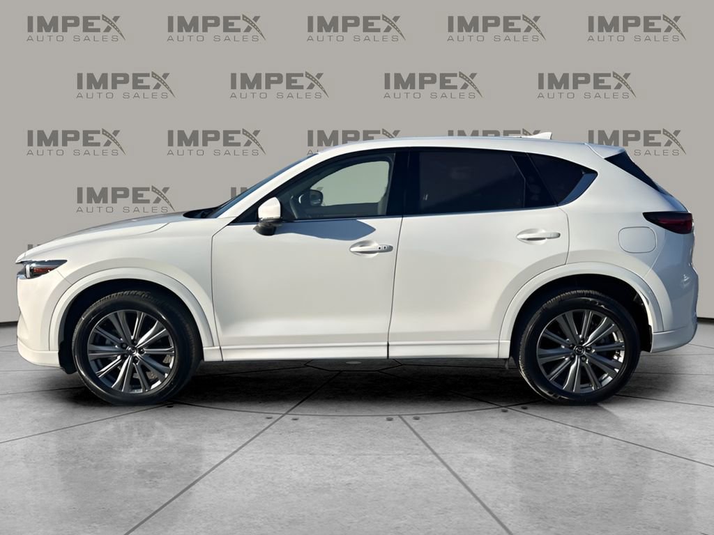 Used 2025 MAZDA CX-5 Signature image 2