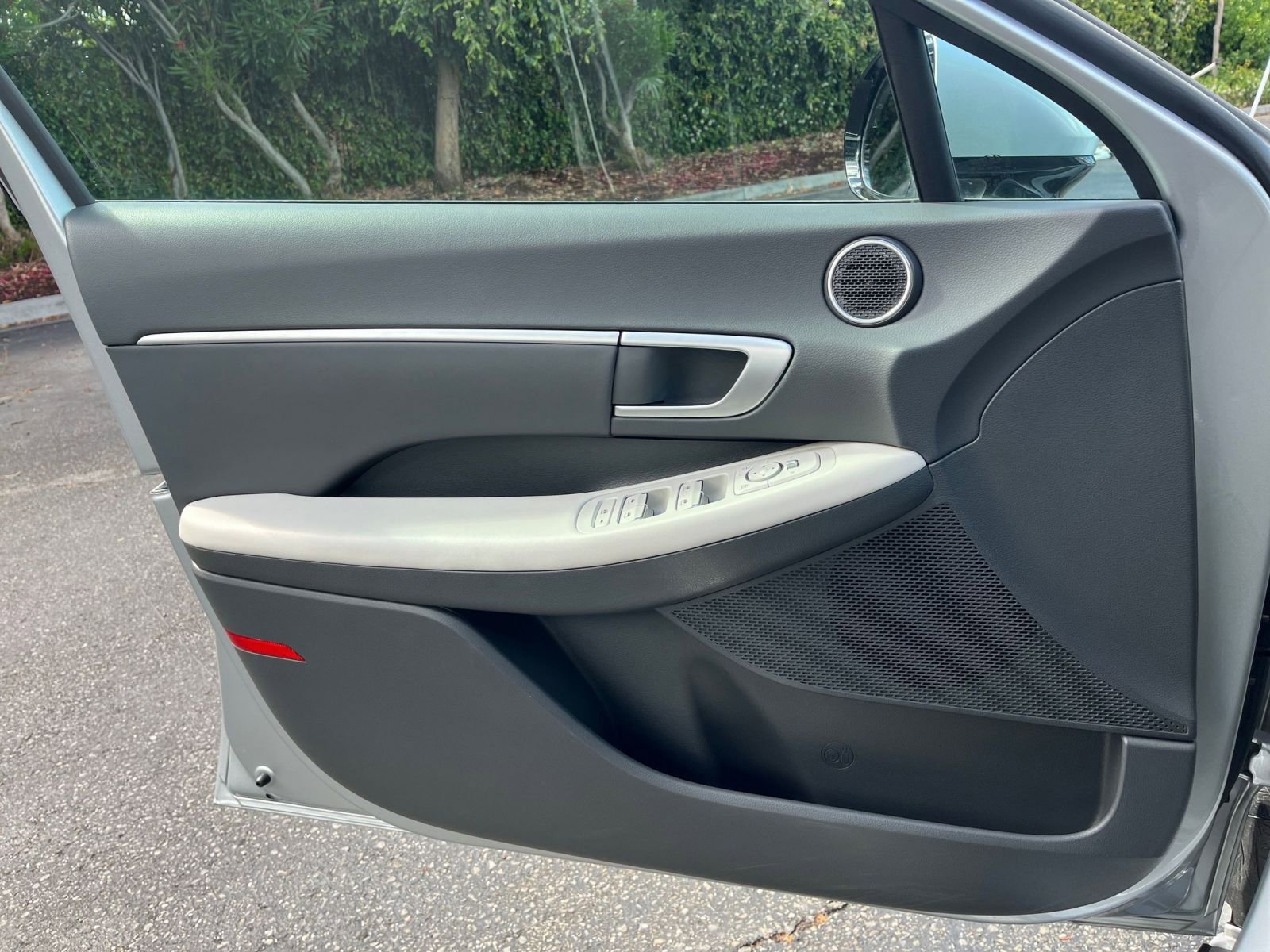 Used 2025 Hyundai Sonata SEL FWD image 18