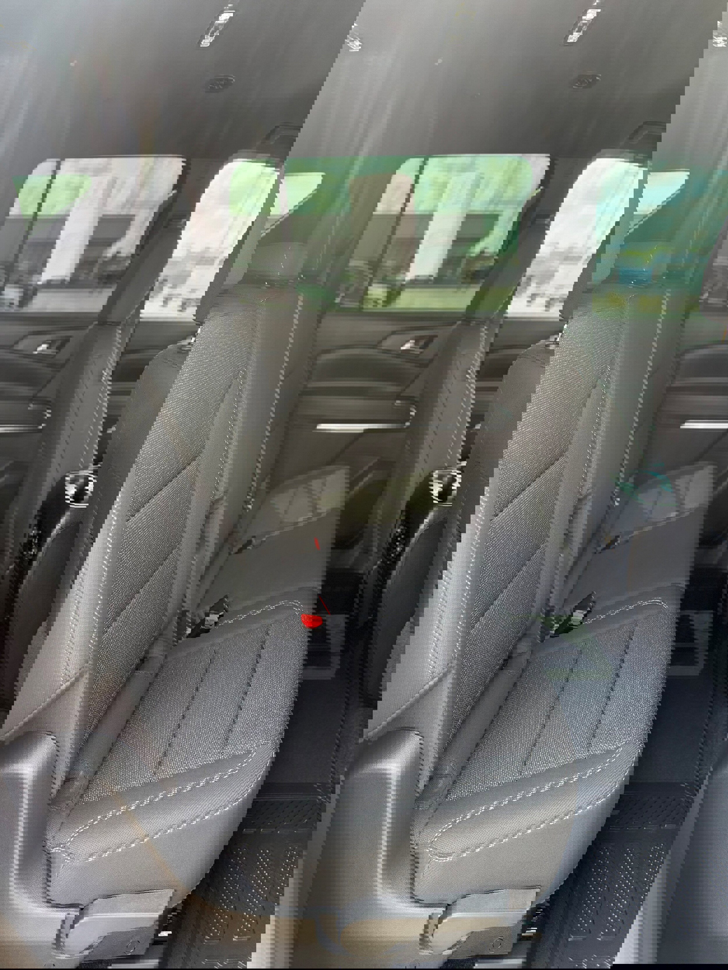 Used 2024 Chevrolet Traverse LS image 12