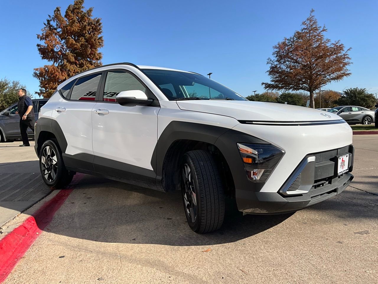 Used 2025 Hyundai Kona SEL image 5