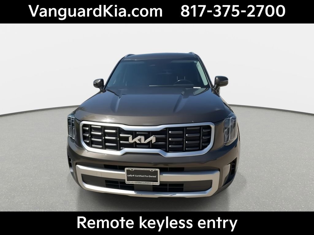 Certified 2023 Kia Telluride S AWD/4WD image 3