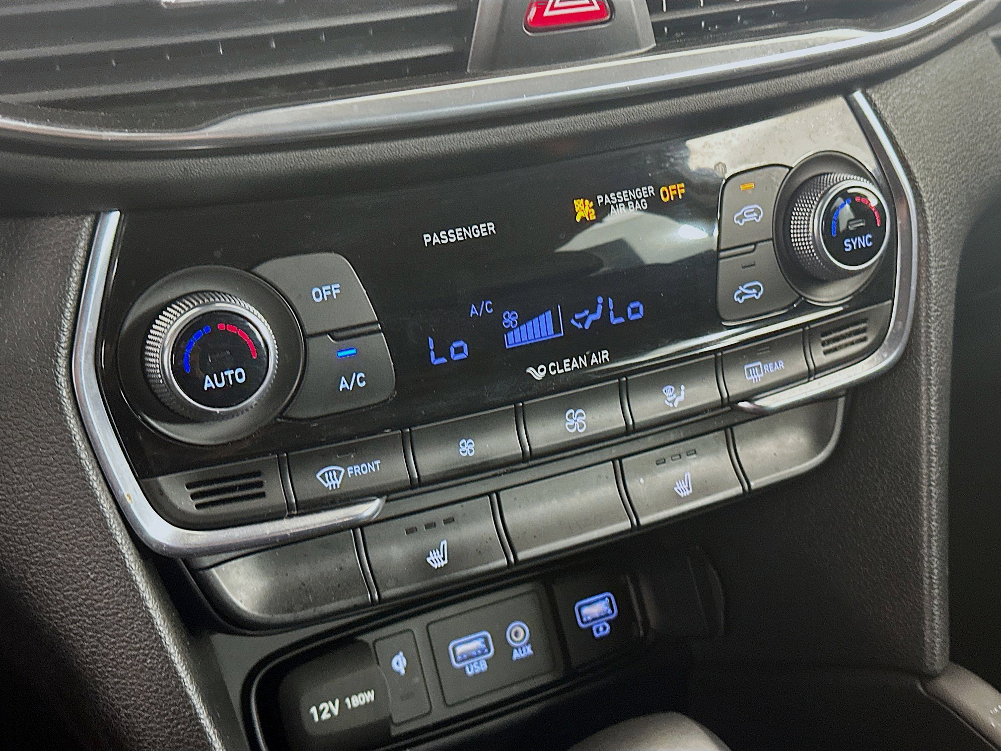 Used 2020 Hyundai Santa Fe SEL w/ Convenience Package FWD image 23