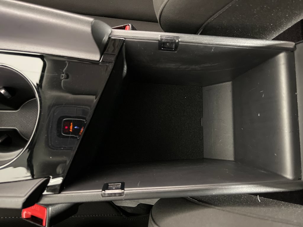 Certified 2025 Hyundai Elantra SEL FWD image 25