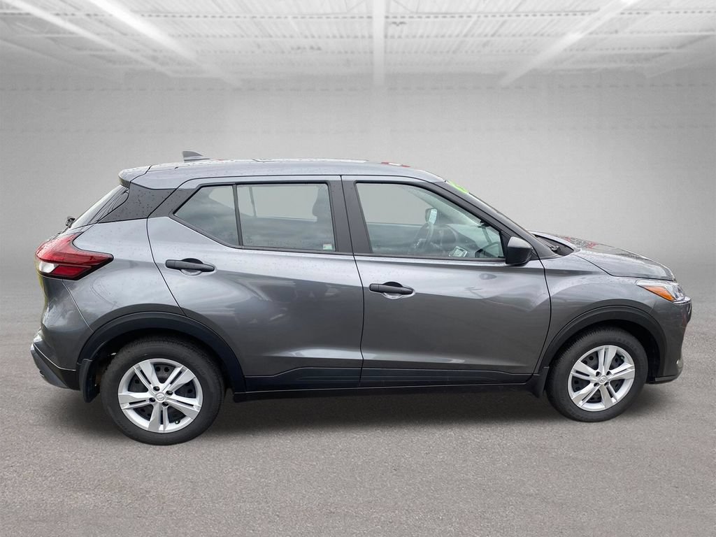 Certified 2025 Nissan Kicks Play S FWD image 7
