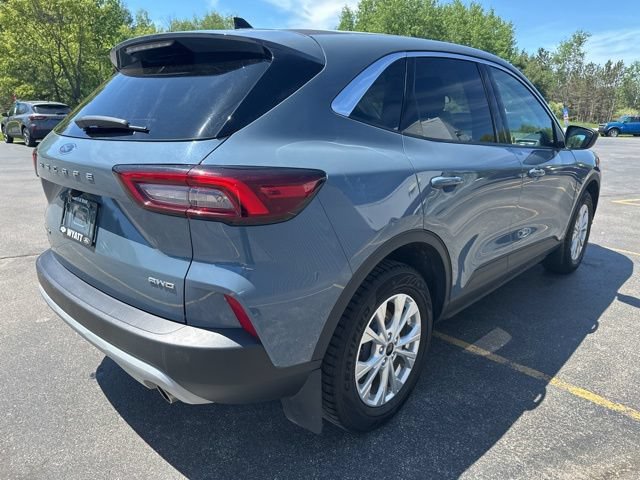 Used 2023 Ford Escape Active AWD/4WD image 6