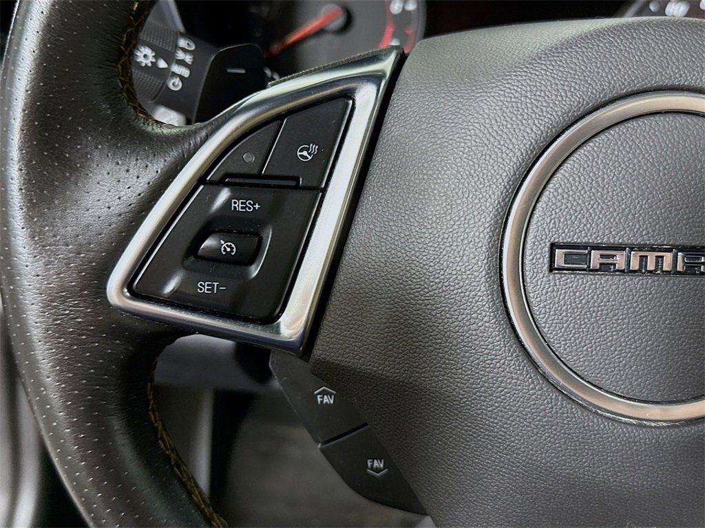 Used 2016 Chevrolet Camaro SS image 23