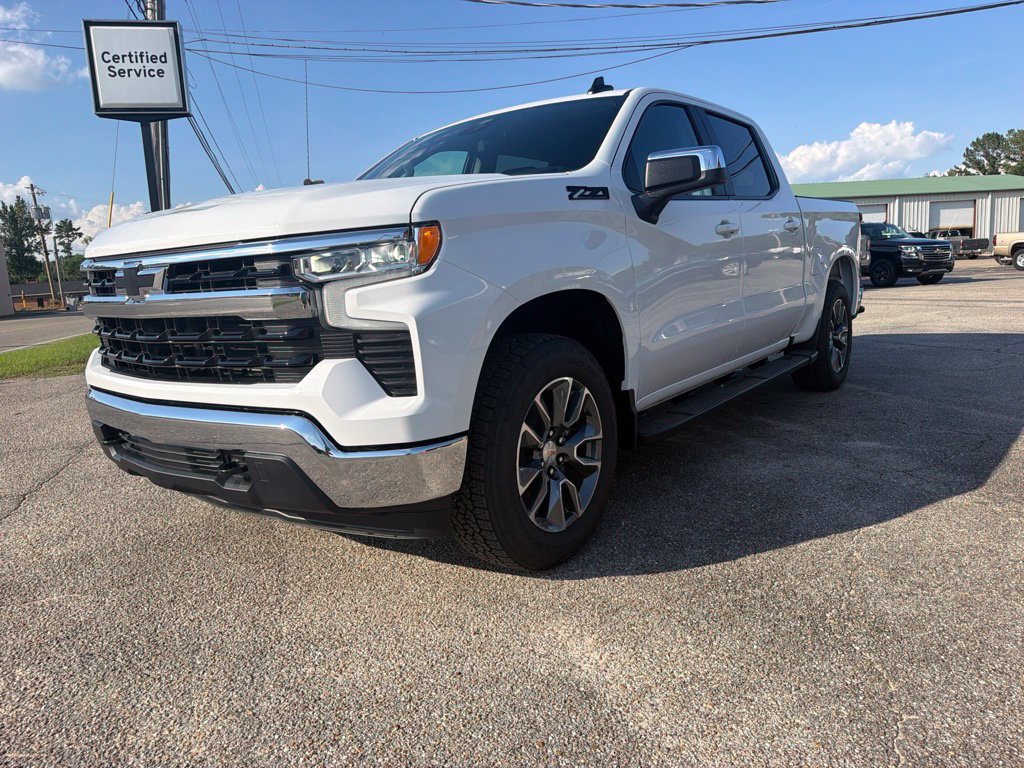 New 2026 Chevrolet Silverado 1500 LT
