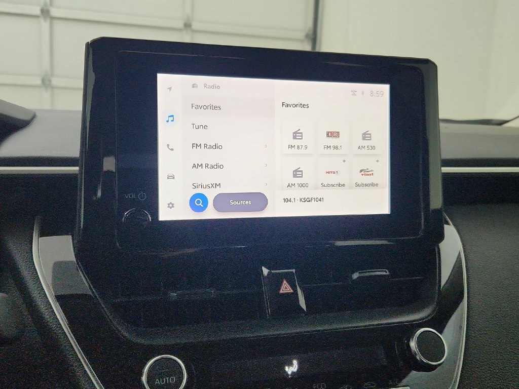 Used 2025 Toyota Corolla LE FWD image 26