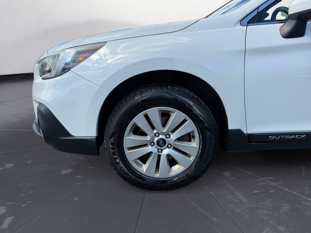 Used 2019 Subaru Outback 2.5i Premium AWD/4WD image 15