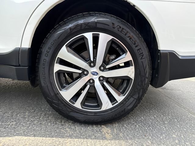 Used 2018 Subaru Outback 2.5i Limited AWD/4WD image 26