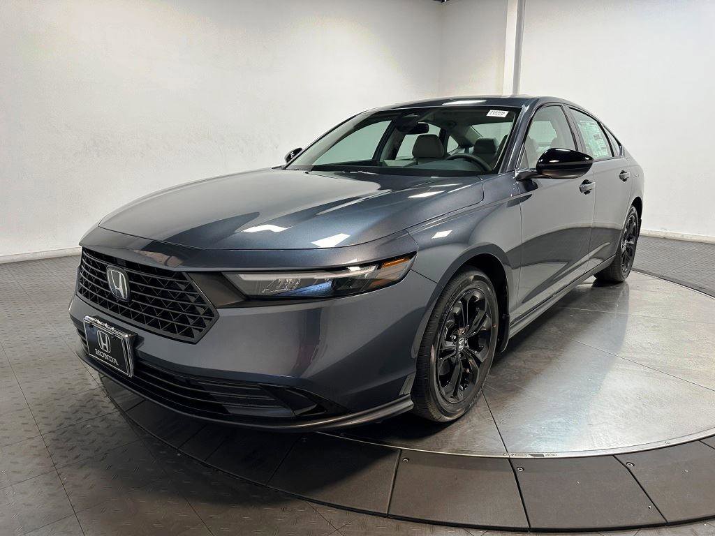 New 2025 Honda Accord SE image 4
