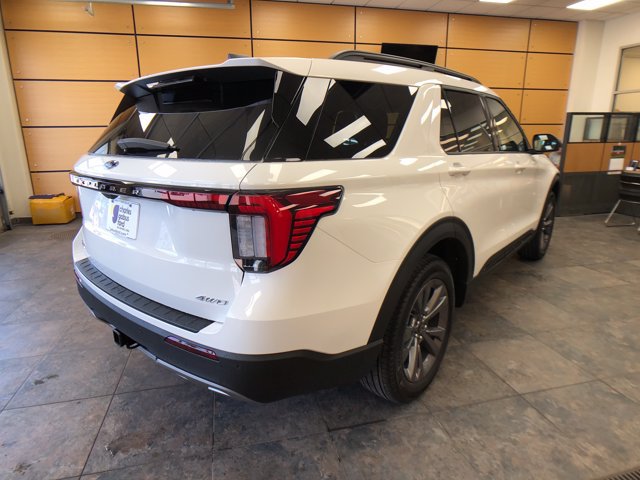 New 2026 Ford Explorer Active w/ Active Comfort Package AWD/4WD image 7