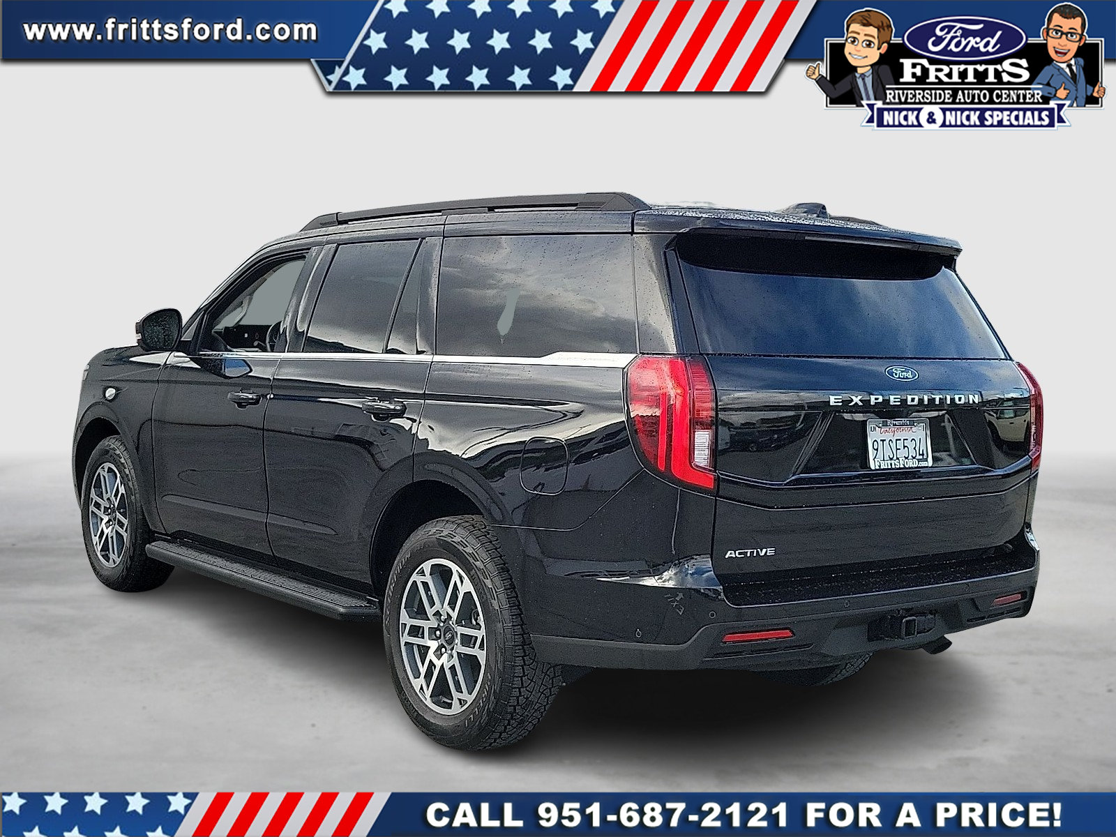 Certified 2025 Ford Expedition Active AWD/4WD image 3