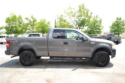 Used 2004 Ford F150 XLT AWD/4WD image 5