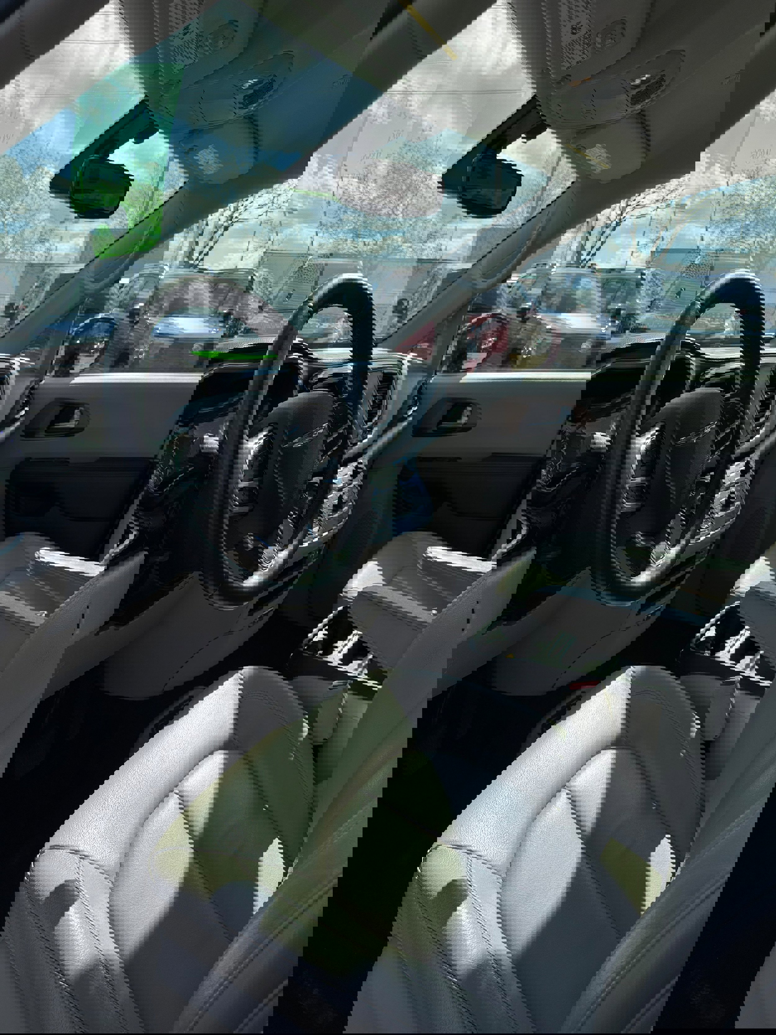 Used 2017 Chrysler Pacifica Touring-L image 15