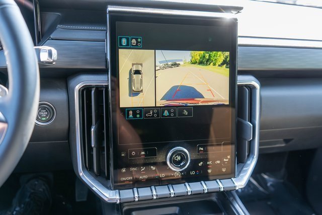 Used 2025 GMC Acadia Elevation w/ LPO, Floor Liner Package image 33