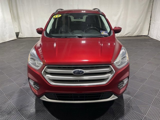 Used 2019 Ford Escape SEL image 2