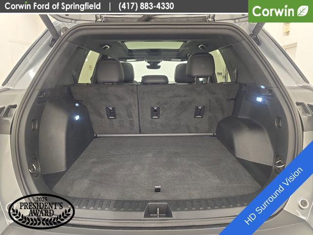 Used 2025 Chevrolet Equinox RS w/ Safety and Technology Package AWD/4WD image 15