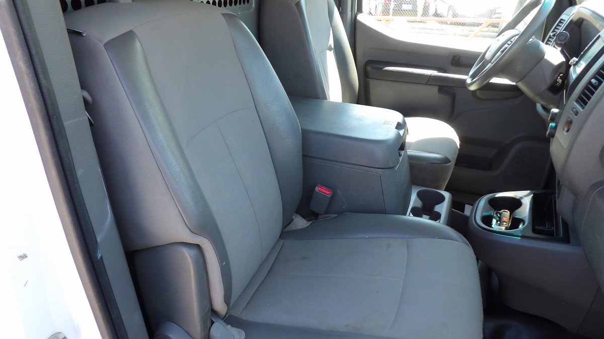 Used 2020 Nissan NV 2500 SV RWD image 23