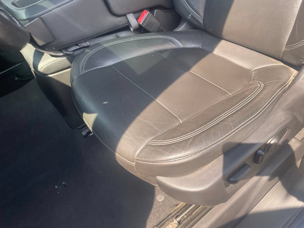 Used 2019 Chevrolet Silverado 1500 LT w/ Texas Edition AWD/4WD image 22