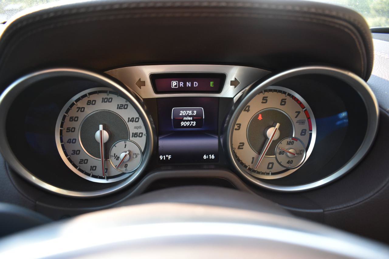 Used 2016 Mercedes-Benz SL 550 image 32