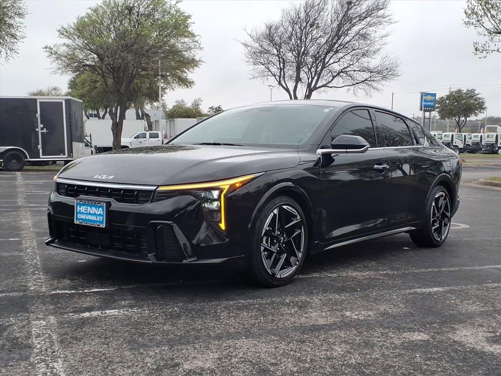 Used 2025 Kia K4 GT-Line w/ GT-Line Sunroof Package image 4