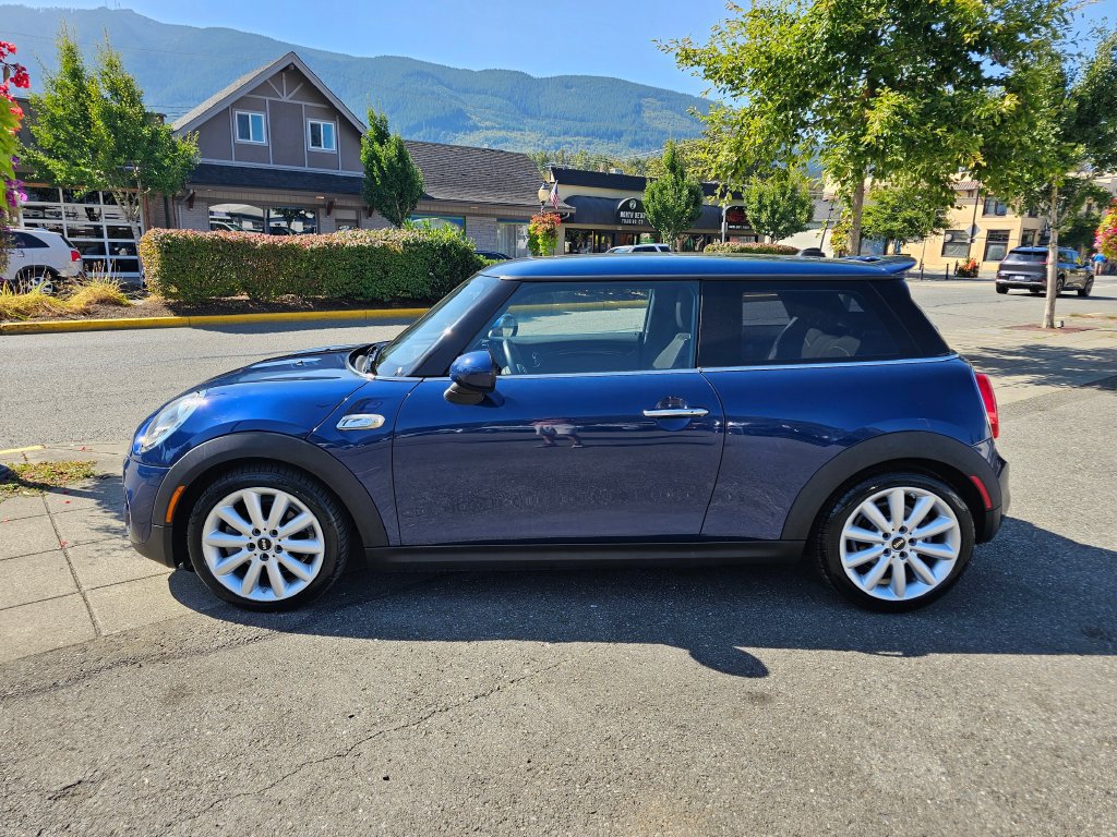 Used 2015 MINI Cooper S FWD image 8