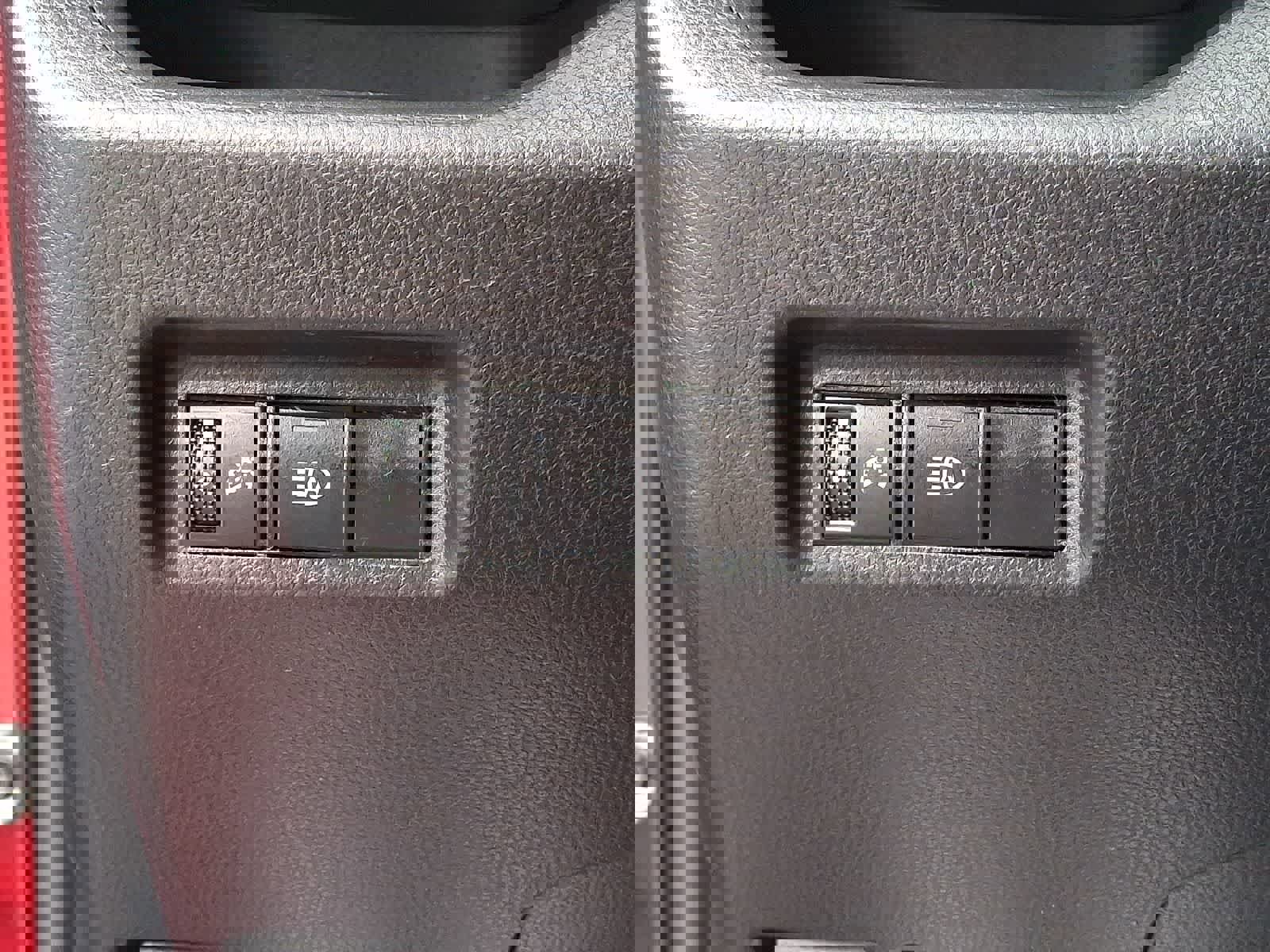 Certified 2022 Toyota RAV4 LE image 29